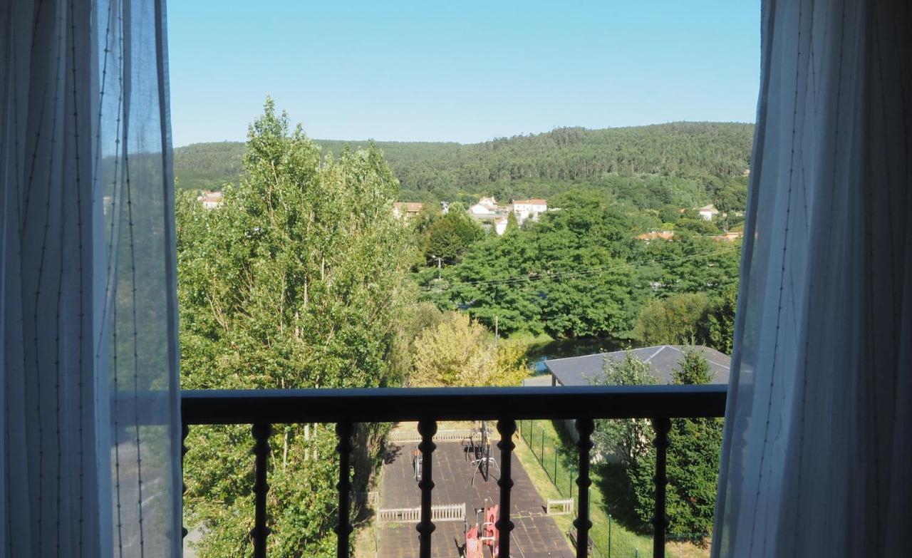 El Balcon De Padron Apartment Luaran gambar